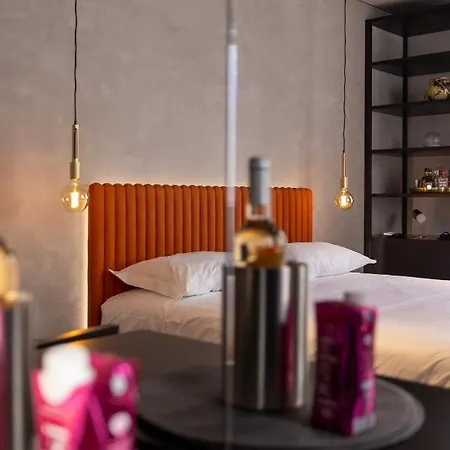 Teatro 6 Апартаменты