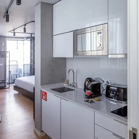 Teatro 6 Апартаменты Авейру